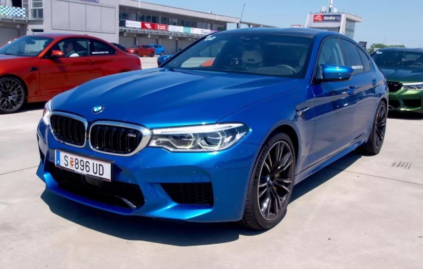 BMW蓝色车漆大合集！总有一款是你喜欢的！