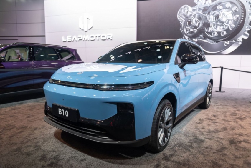 特斯拉Model Q取消上市？零跑B10实力登场