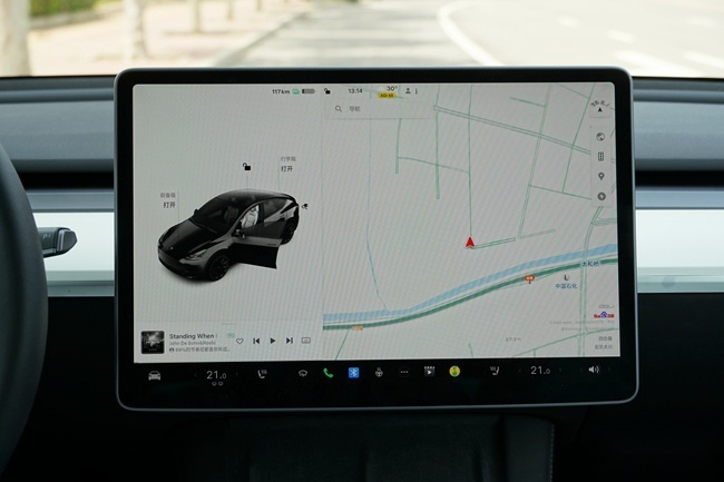 试驾特斯拉Model Y 高颜值驾控智能SUV