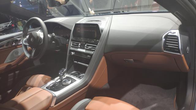 上海车展:全新宝马8系实车