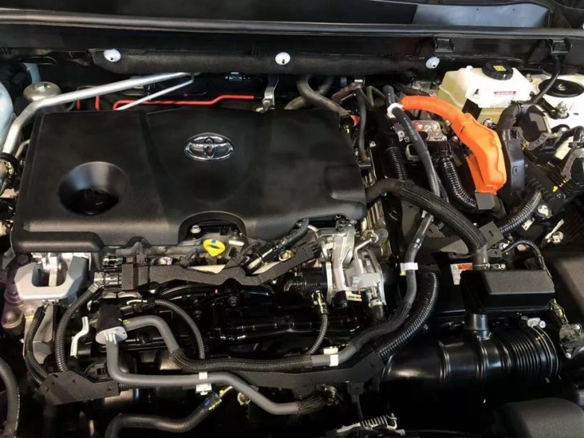 新代TSS丰田新RAV4荣放获得2020年智能都市SUV