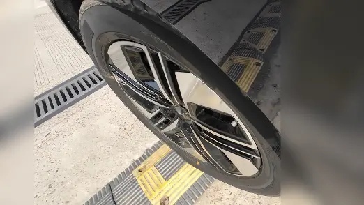全家踏青还在选SUV？智能插混MPV瑞风RF8来了，开的放心坐的舒心