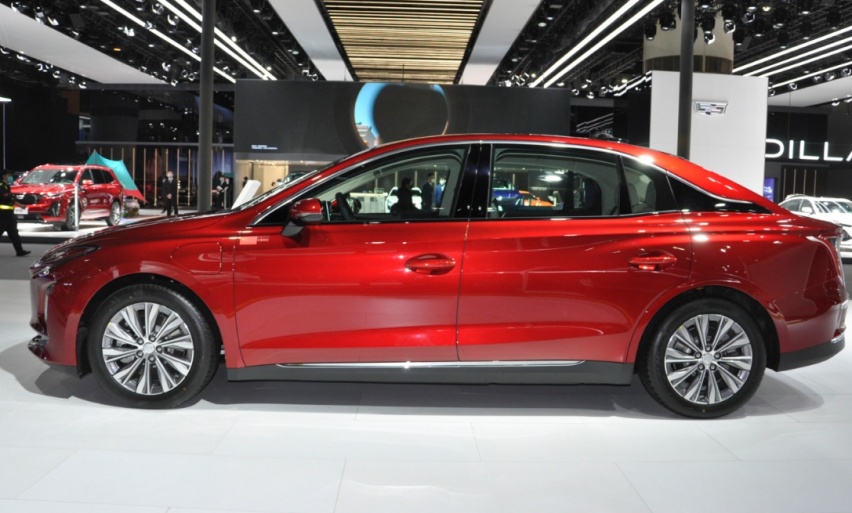 综合评测红旗E-QM5，20万级别国产纯电，具有不错“专车”属性