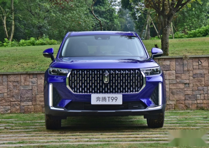 奔腾全新旗舰SUV，3D全息投影以及人脸识别！