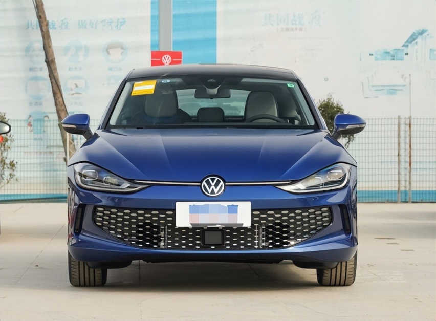人生第一台车，大众凌渡和领克03怎么选？