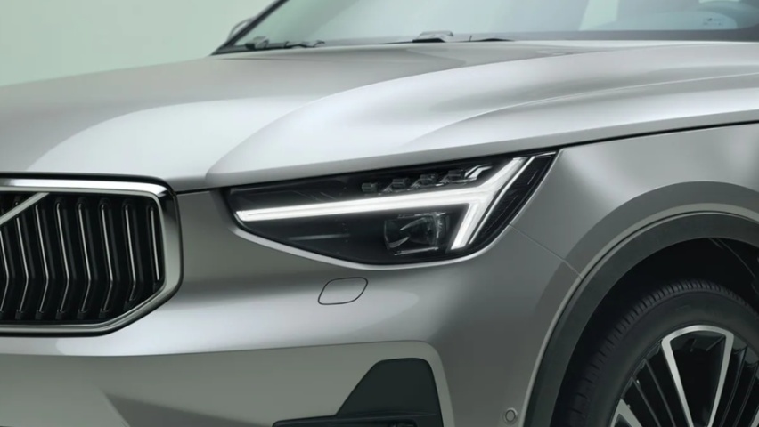 新款沃尔沃XC40上市 共推7种车型 售价26.98-35.48万元