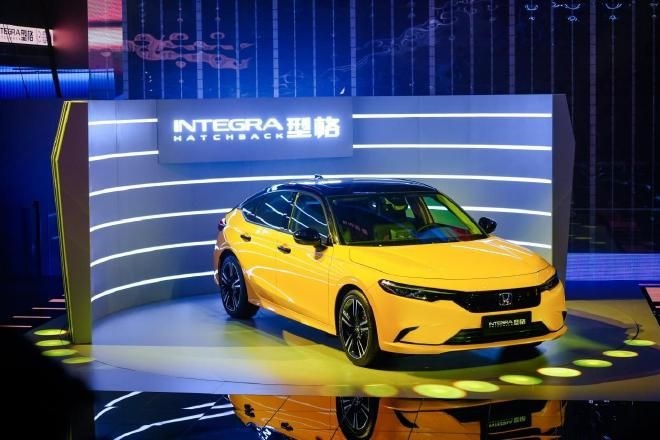 首推自动入门版本田型格HATCHBACK购车手册