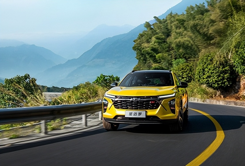 15万预算买1.5T紧凑型SUV，本田ZR-V/雪佛兰星迈罗怎么选？