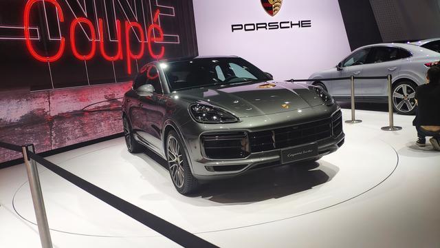上海车展：保时捷Cayenne Turbo Coupé实车