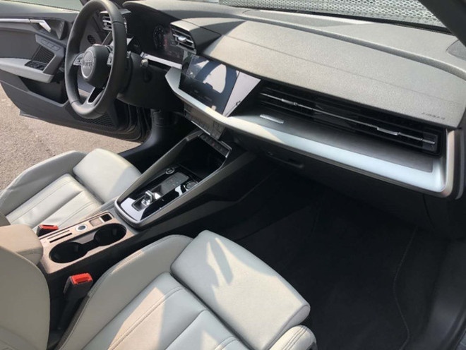 颜值颇高!全新奥迪A3 Sportback实车图提前被曝光