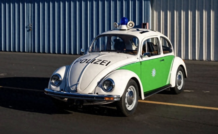 1979年款德国警用甲壳虫汽车上架拍卖行