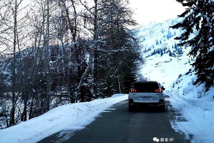 东风标致冰雪试驾，从失控中，我们可以学到哪些技巧？