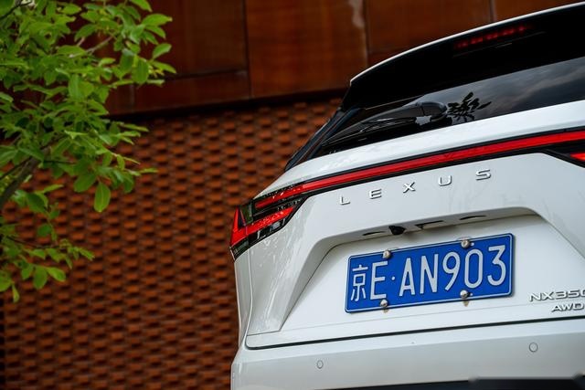 以柔克刚 试驾雷克萨斯NX 350h