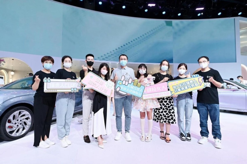 欧拉ORA CAT 在成都车展绽放用户共创新平台