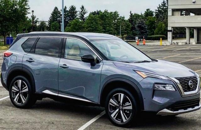 全新奇骏实车现身，神似RAV4，换液晶仪表电子档把，注定要大