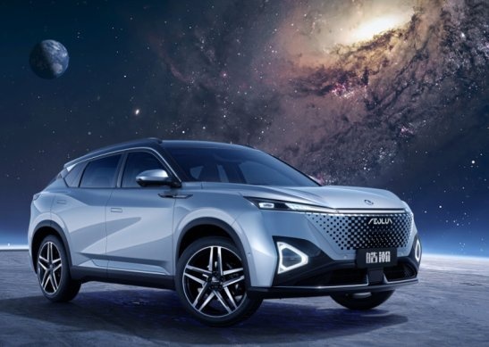 混版、混动版、燃油版全都有，东风风神发起又一轮反击：全新SUV“皓瀚”