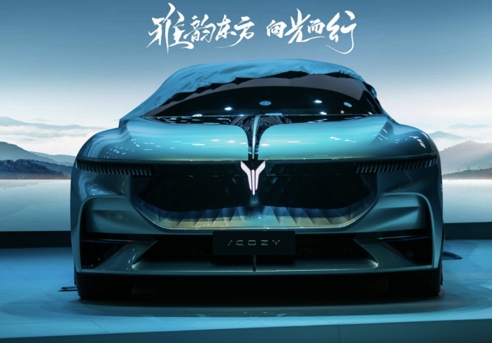 岚图追光正式上市，中式豪华电动轿车，上海车展亮相