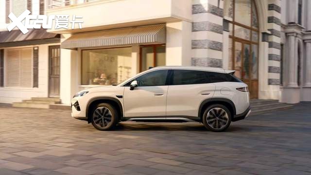 2026 家用 SUV 优选 比亚迪宋 Ultra DM-i