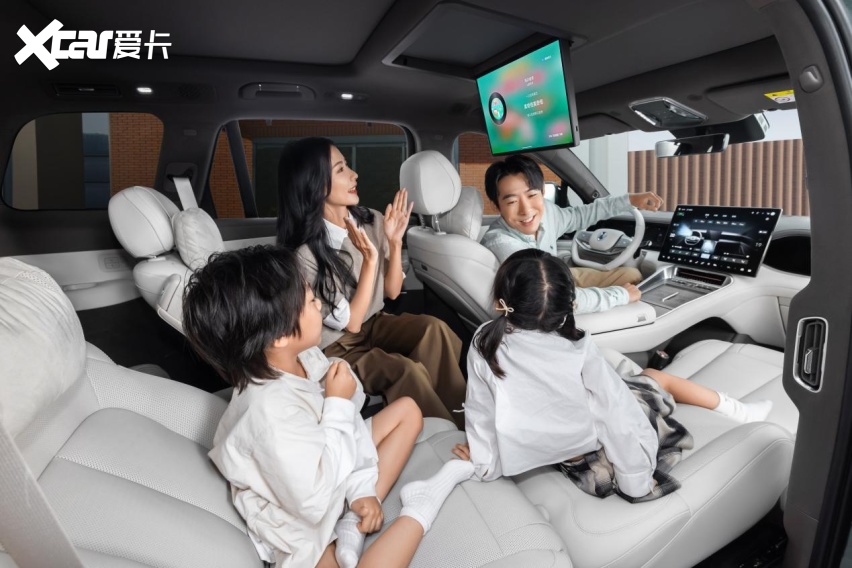顶级科技统统标配，腾势N8L预售31.98万起，重新定义家庭豪华出行标