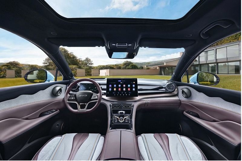 经济家用SUV，智己LS7和护卫舰07你选谁？