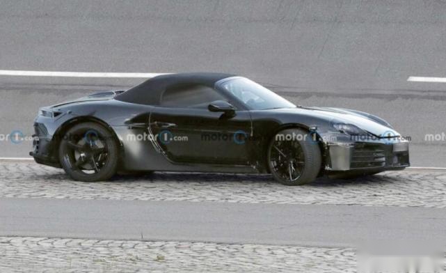 保时捷纯电街霸！718 Boxster EV路试谍照曝光