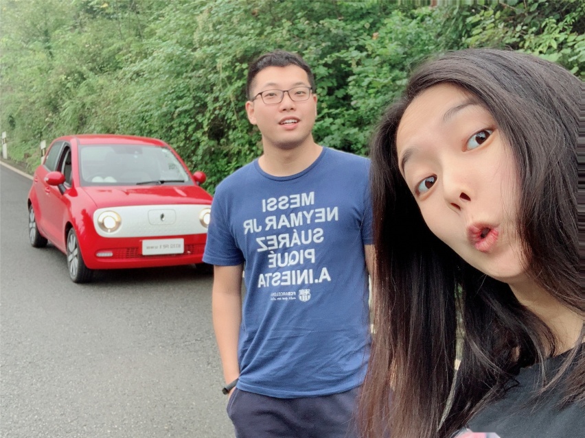 糙汉子开女神打卡成都“妙峰山”