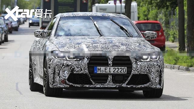 2021款宝马M4双门轿跑谍照曝光 “超大”巨型格栅抢眼