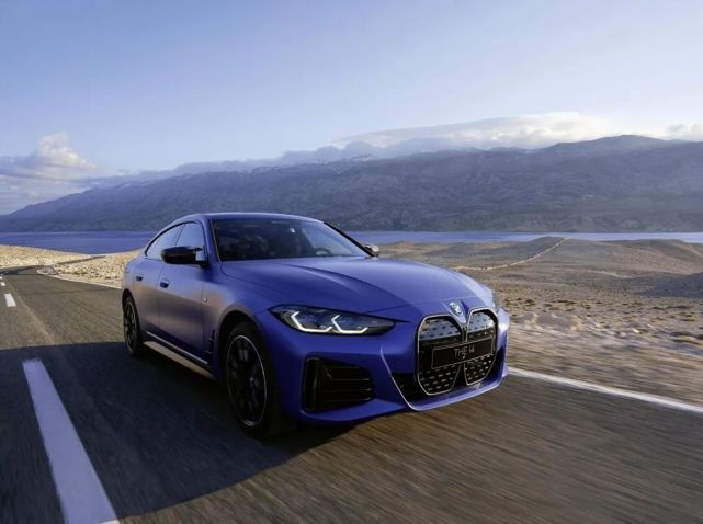 宝马电动攻势扔王炸：BMW iX、BMW i4同日发布，数据硬核，续航