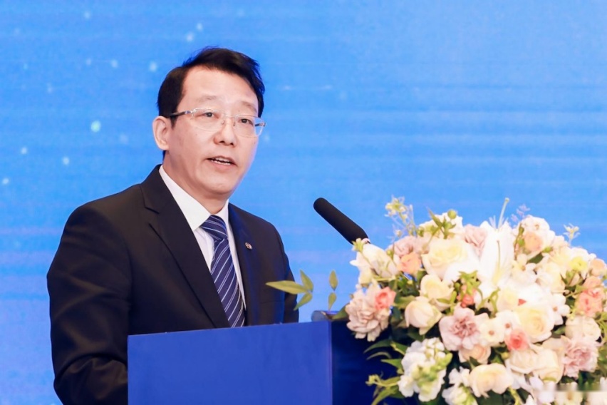 大咖云集黄浦江畔，共同开启汽车“新航海时代”2399.png