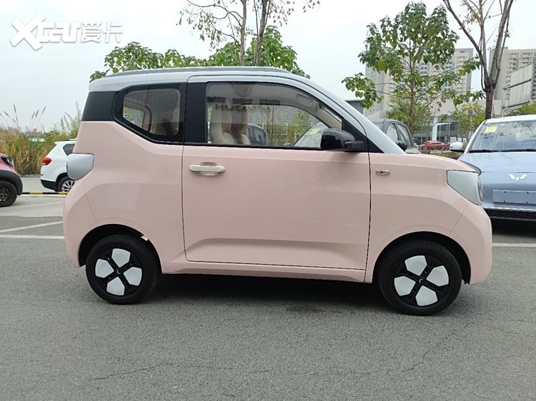 五菱宏光mini6x6报价图片