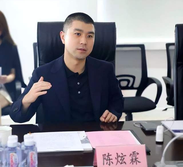 雷丁破产闹剧之后，又一新势力“摇摇欲坠”，想买车的长个心眼