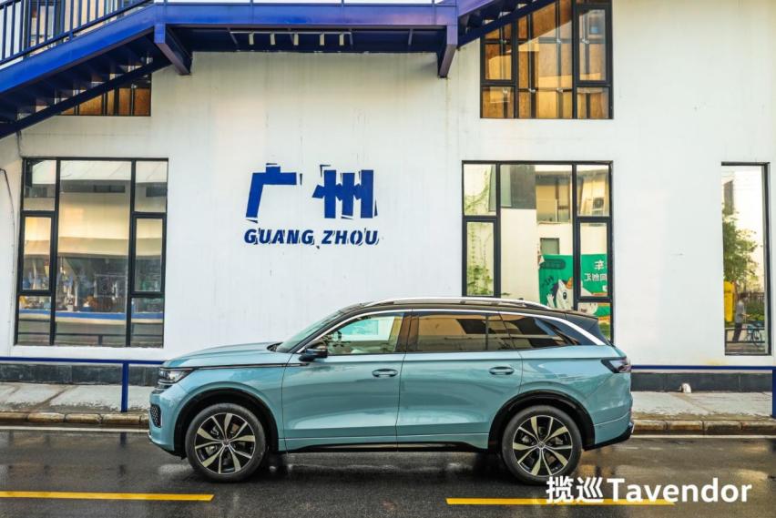大众燃油SUV的收官之作，一汽大众揽巡入则繁花，中大型SUV的绝唱