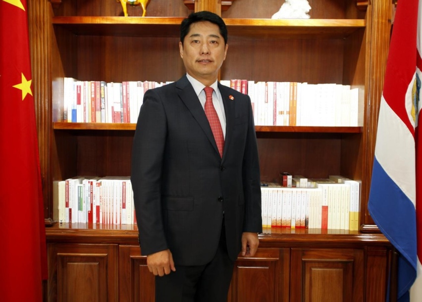 中国大使馆钦点！埃安成总统座驾