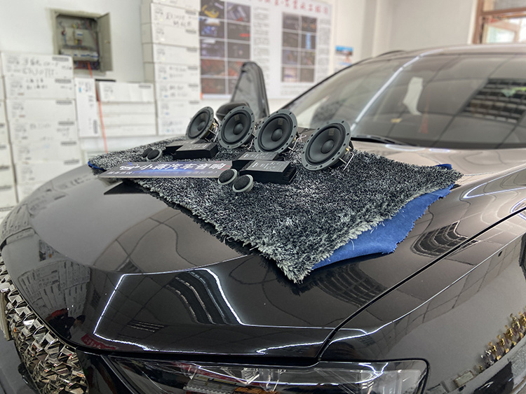 哈尔滨小蒋WEY VV7汽车音响改装前后丹拿232两分频