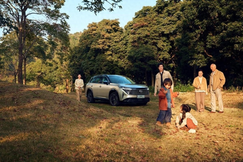 东风日产首款6座SUV，探陆预售23.98万起，汉兰达真对手来了