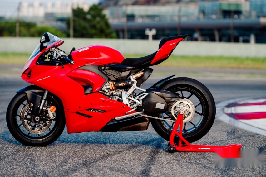 你有一张意大利超跑入场券,Panigale V2来喽