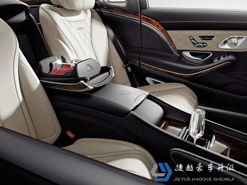 豪车该有的配置，迈巴赫S450 S400五座改四座，行政座椅