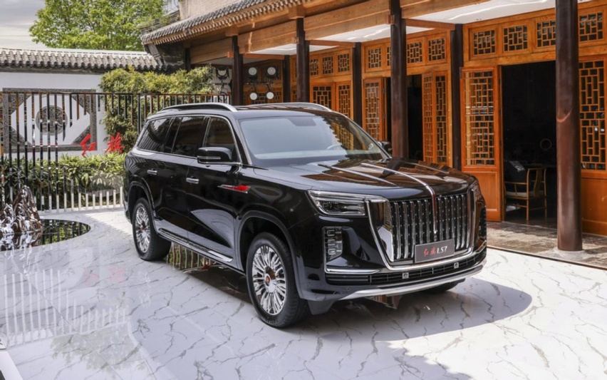 全新可升降立标+4.0TV8动力，红旗LS7发布，100万能成爆款？