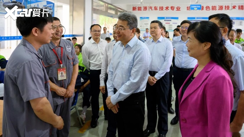 教育部党组成员,副部长吴岩到 广西城市职业大学调研