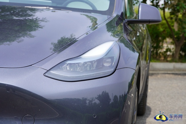试驾特斯拉Model Y 高颜值驾控智能SUV