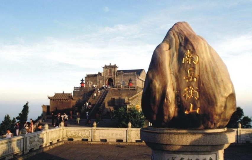 驶向第三极：大侠已逝，人非物是景还在