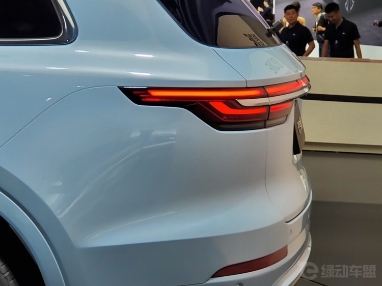 补贴后售32.8万元 这台理想ONE你心动吗？