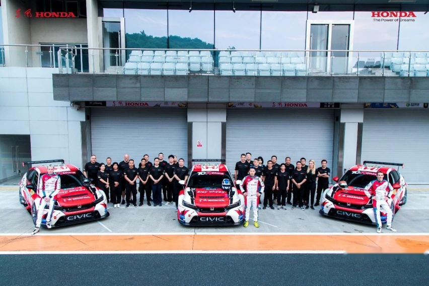 新一代CIVIC TYPE R首秀国内赛事 东风本田车队斩获CTCC“