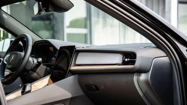 Polestar 2我一定要花¥42000选装这辆车的安全带