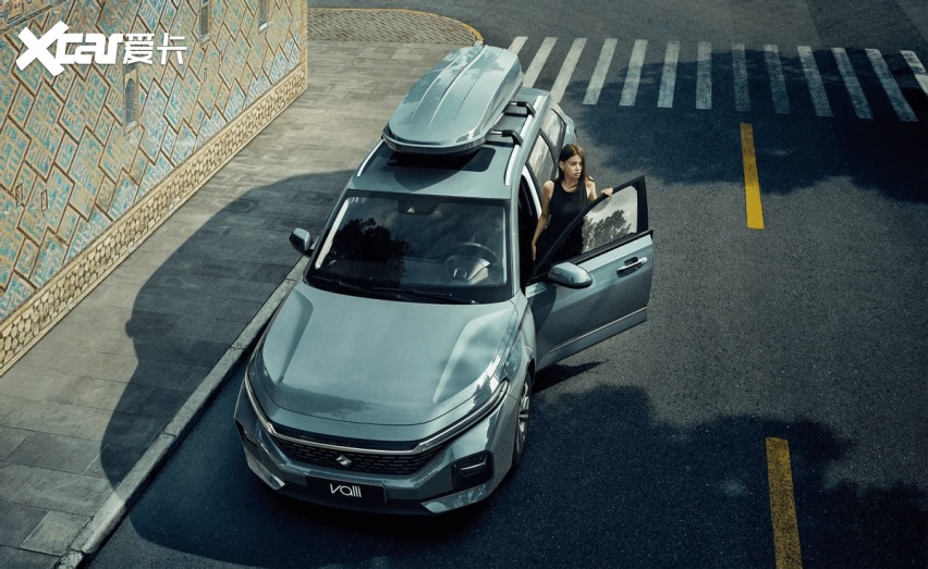 一款承载北欧风格的旅行车，BAOJUN Valli的置物条件成特点