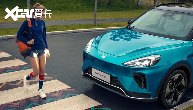 让人放心的纯电SUV——极狐汽车阿尔法T