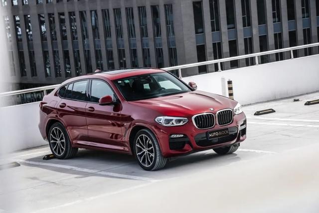 以X4之名，致敬BMW “X”