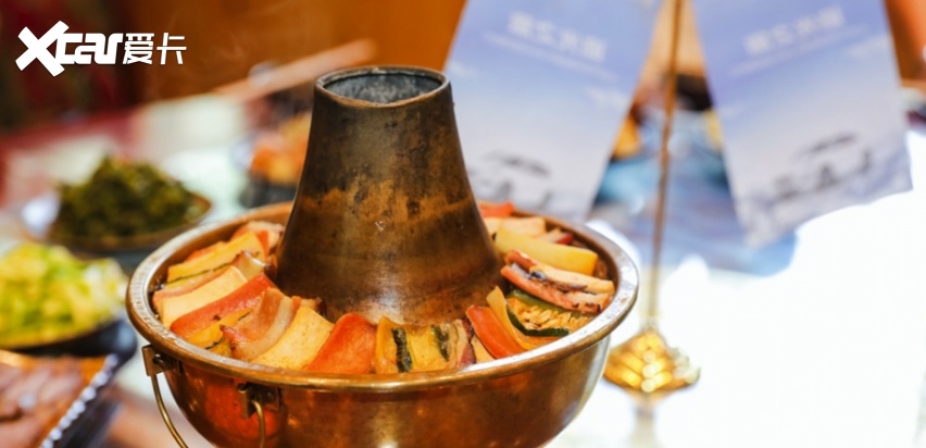 重走长征路，驱车翻越正修路的夹金山是什么感觉？