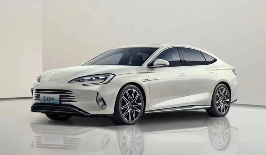 新一代主流中型轿车，为什么是海豹DM-i？