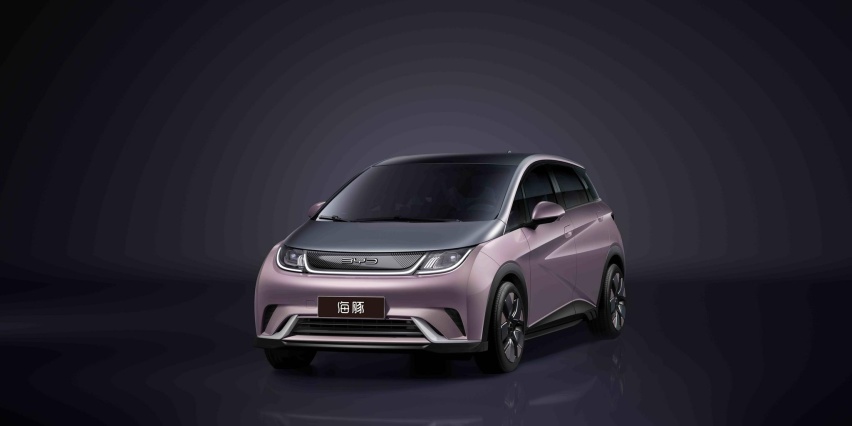 大五座纯电新车，搭载100kW电机，宝骏云朵杠上了比亚迪海豚